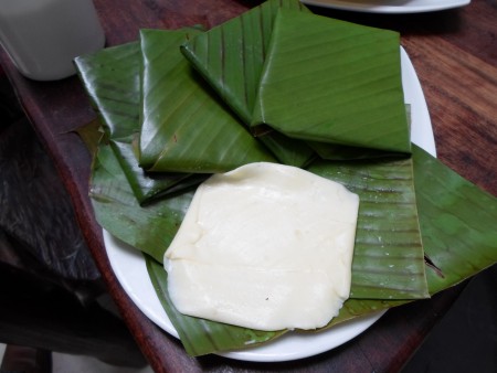 QUESILLOS